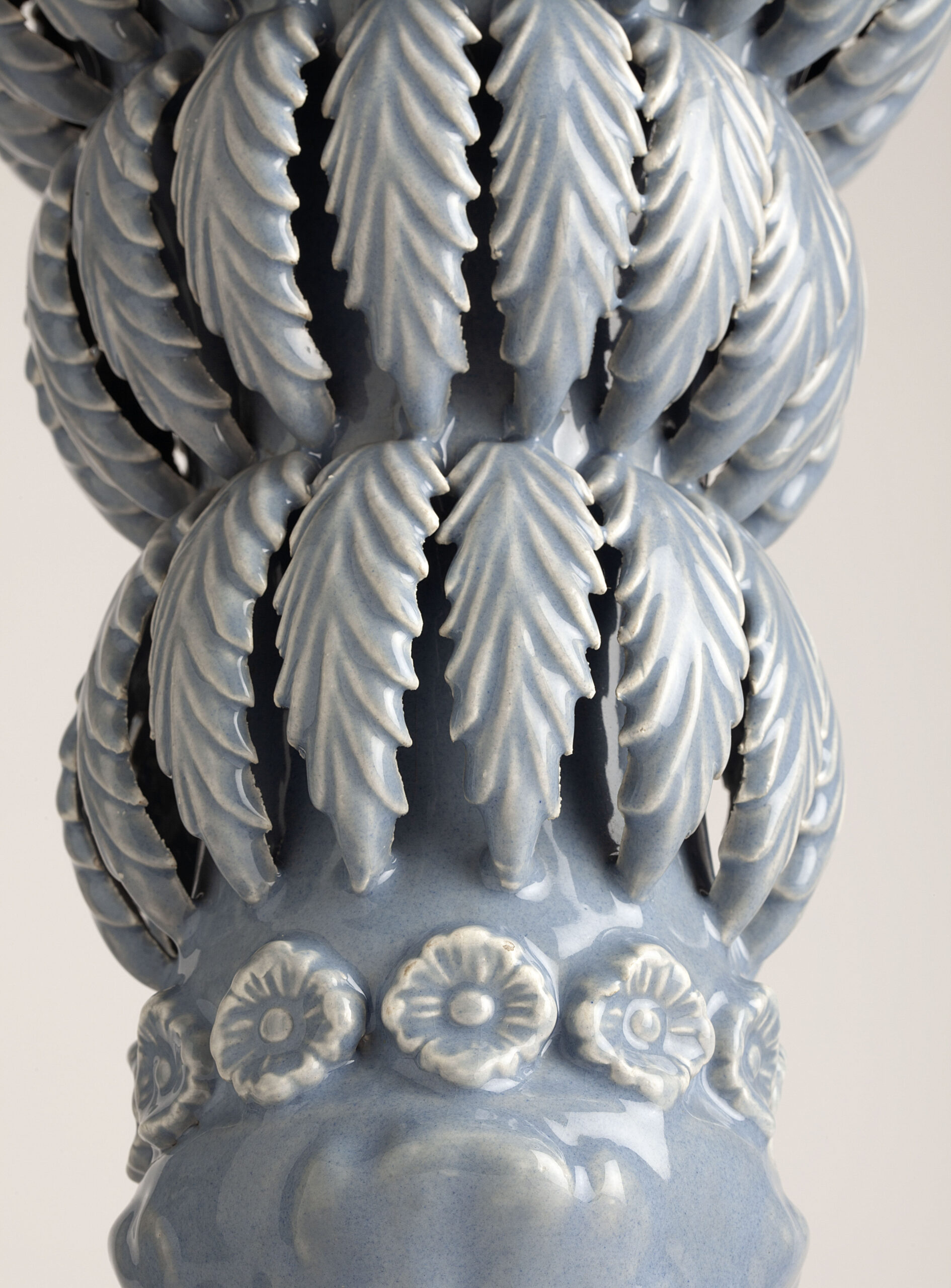 Blue-glazed Bondia - Image 4